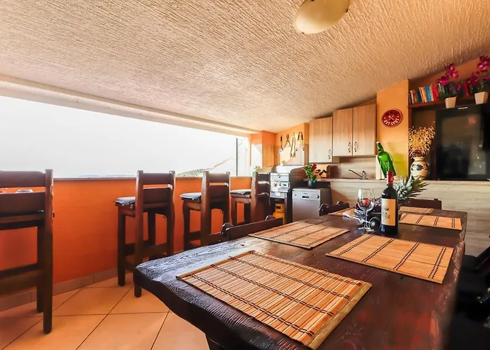 아파트 Juric 브르사르